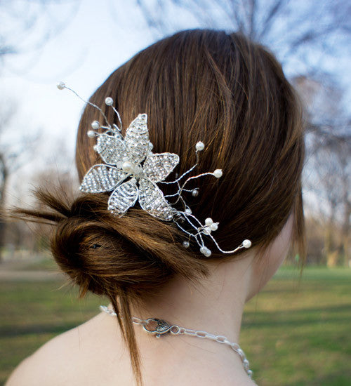 Beaded flower hot sale hair clips