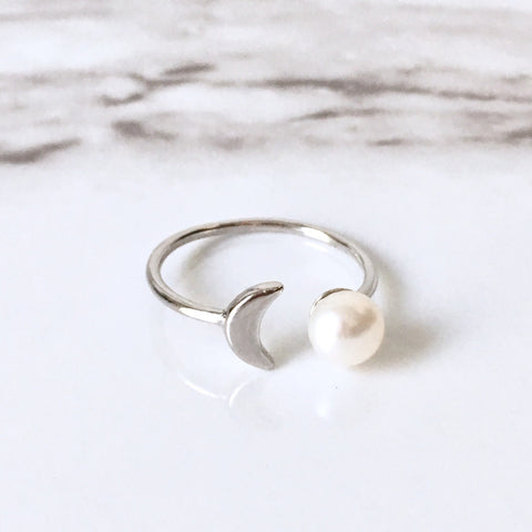 Sterling Silver Moon and pearl Ring